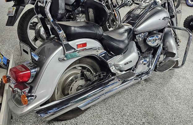 2006 Suzuki Boulevard C50T 800cc motorcycle TNT Golf Car Equipment