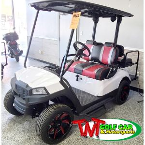2015 White Havoc Body gas Yamaha Golf Car with upgraded seats and top