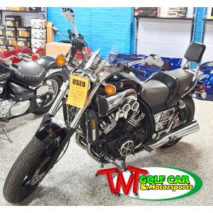 1998 Yamaha V-Max Motorcycle